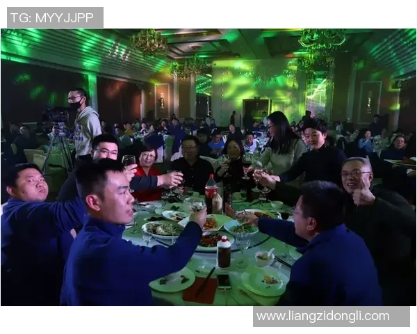 当娱乐圈的明星邂逅足球明星共同谱写璀璨人生的华彩乐章